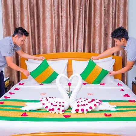 Great Feel Hotel Yangon Dış mekan fotoğraf