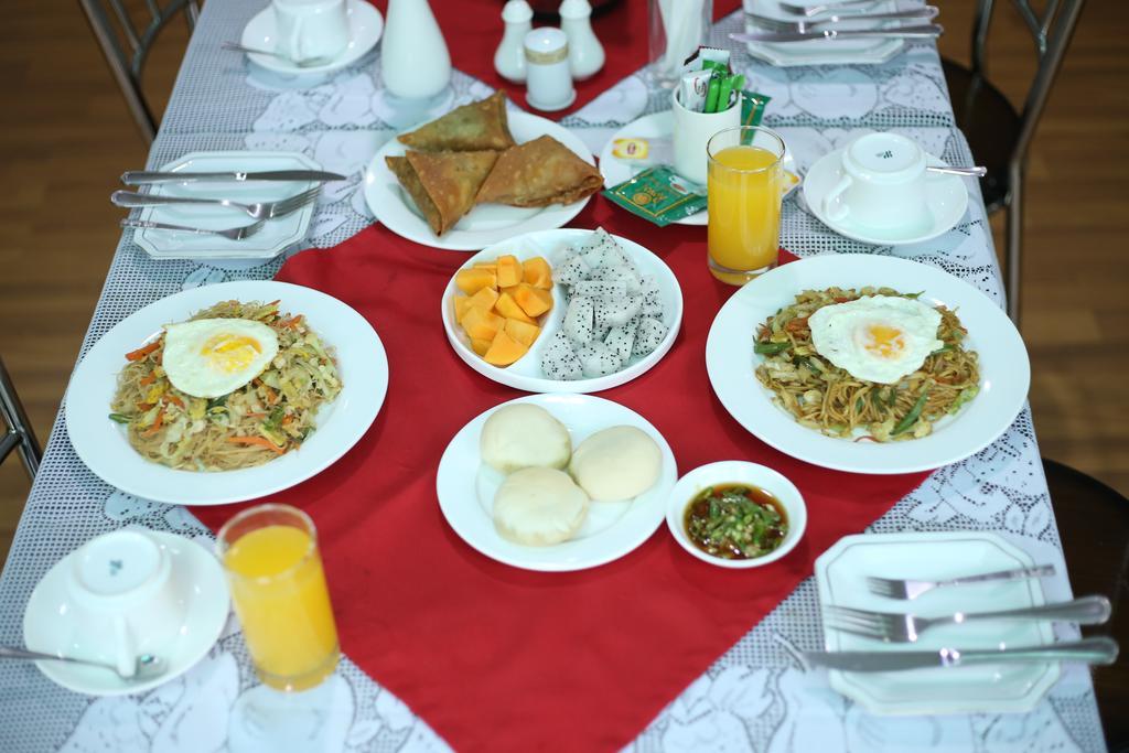 Great Feel Hotel Yangon Dış mekan fotoğraf