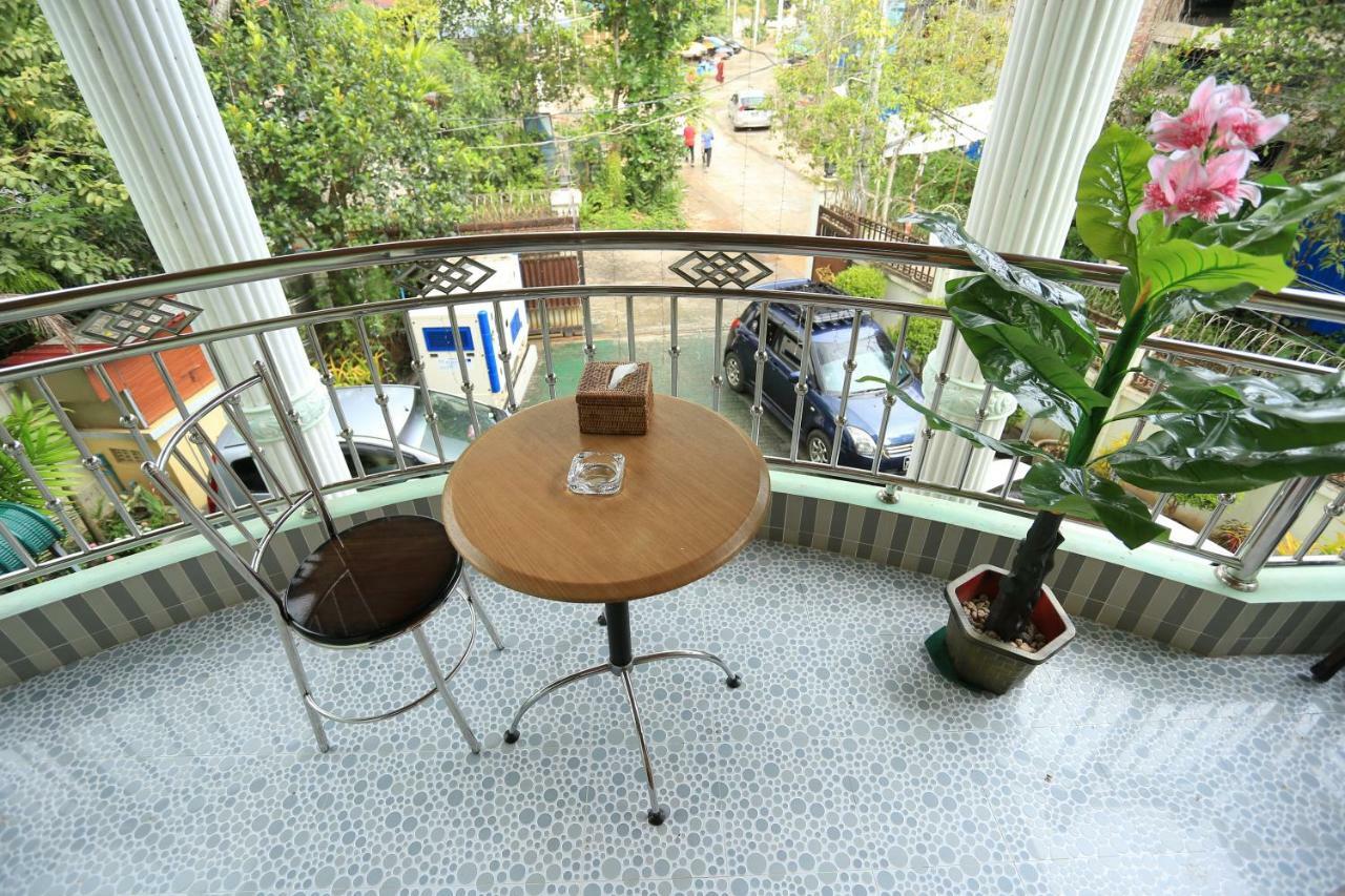 Great Feel Hotel Yangon Dış mekan fotoğraf