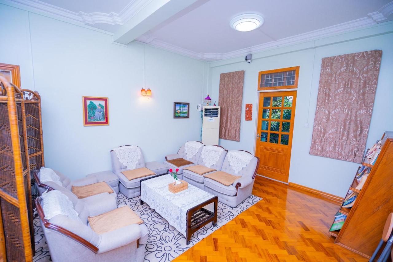 Great Feel Hotel Yangon Dış mekan fotoğraf
